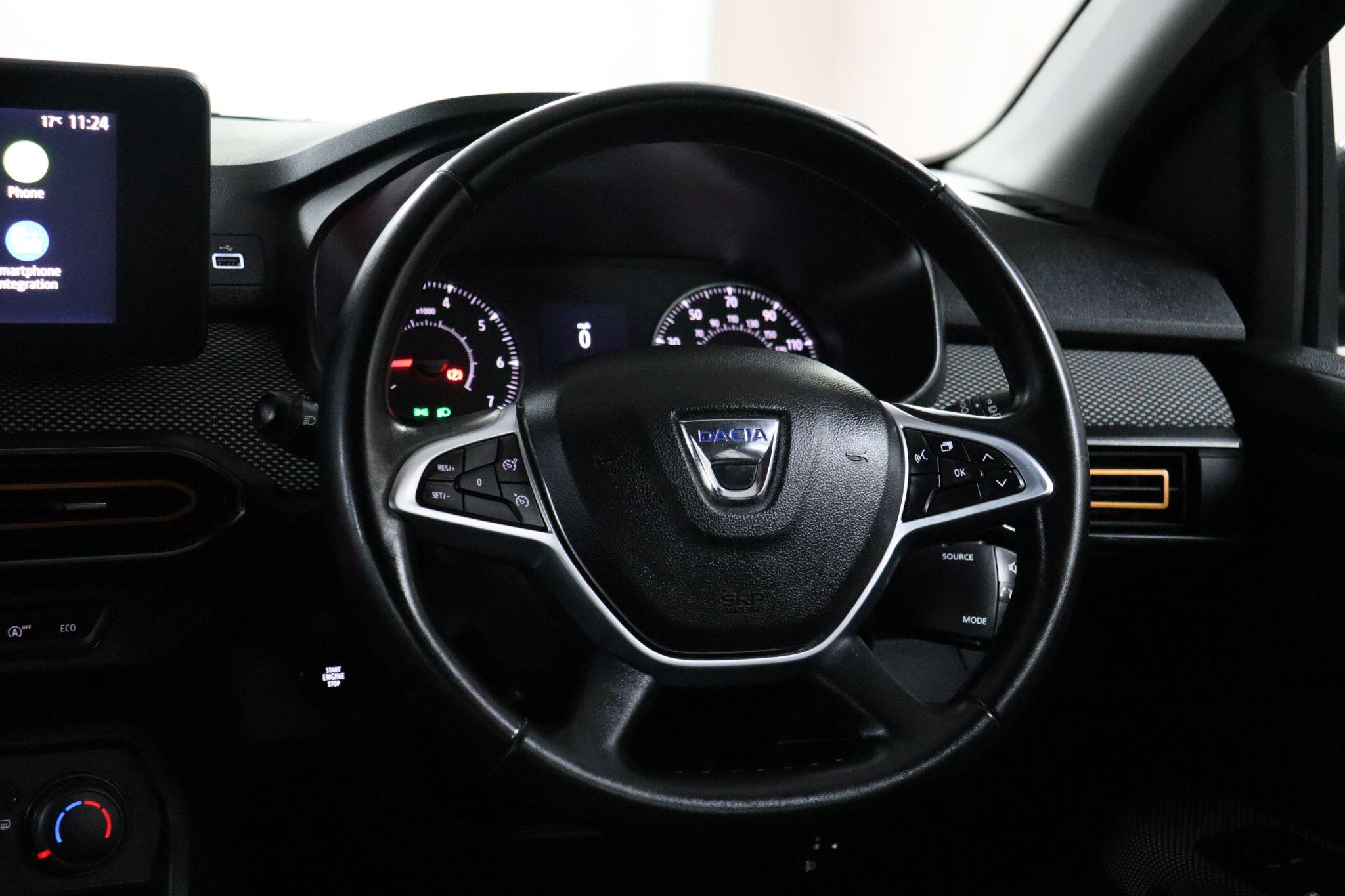 Dacia Sandero view 45