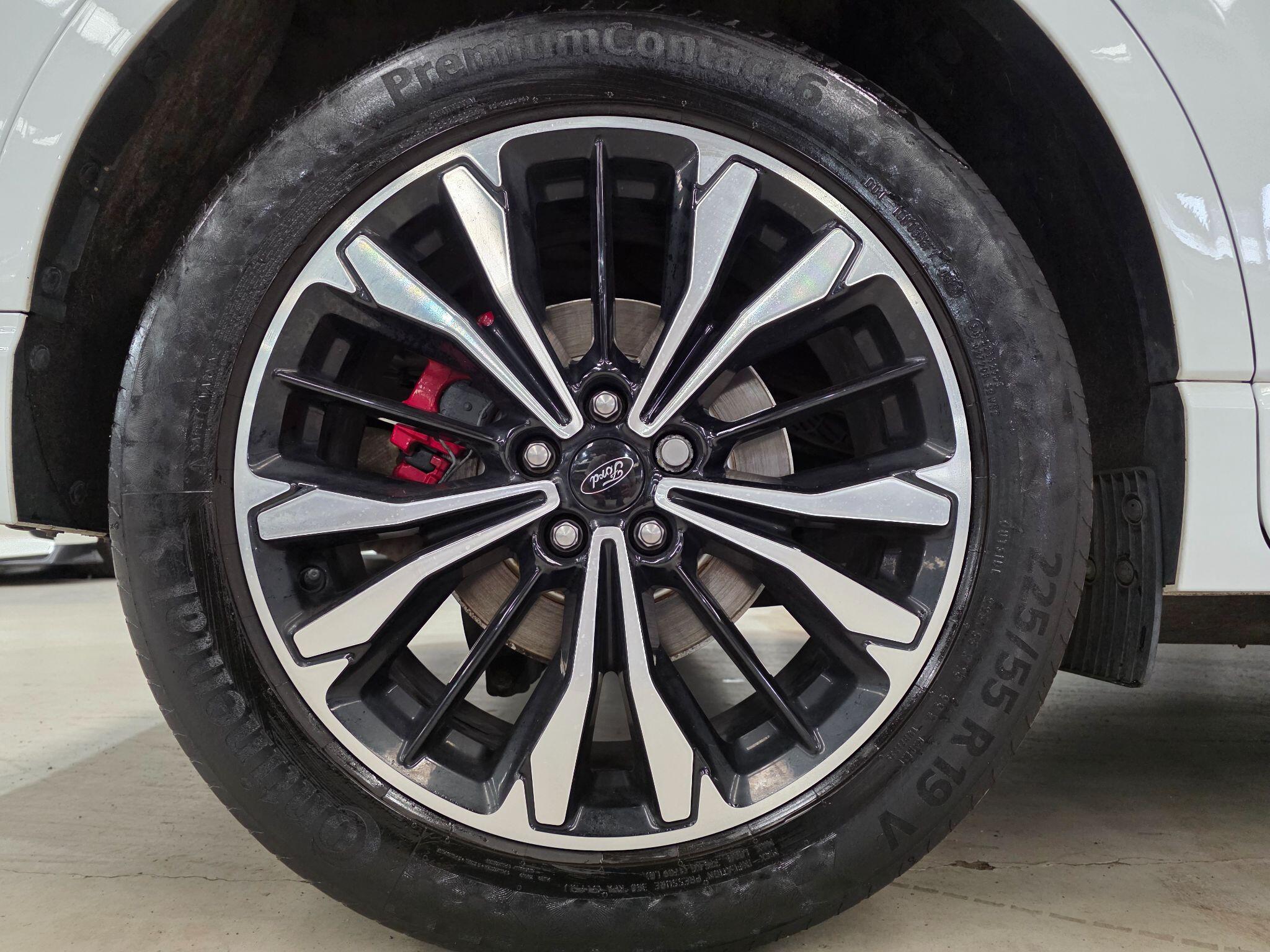 Ford Kuga view 30