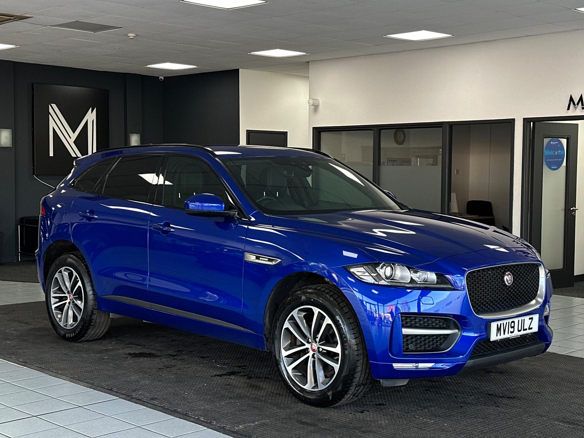 Jaguar F-Pace main image