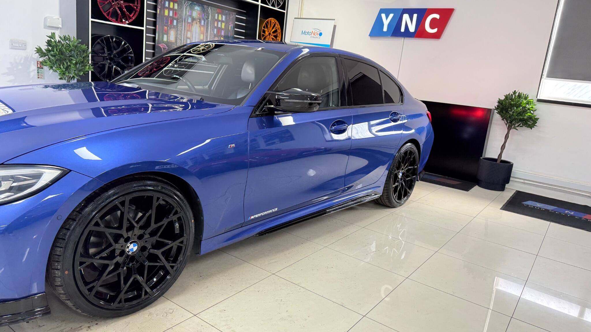 BMW 3 Series view 21