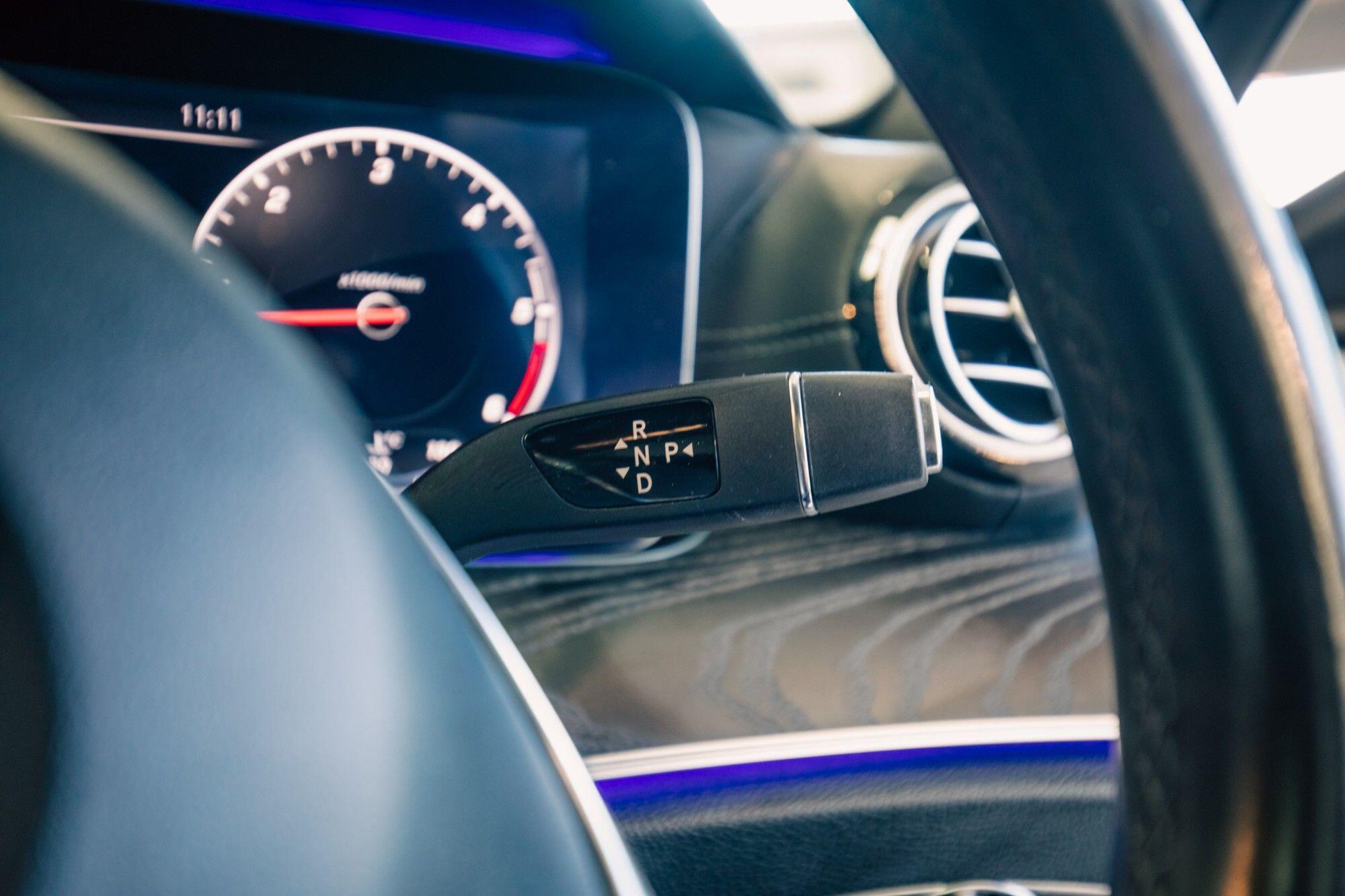 Mercedes-Benz E-Class view 15