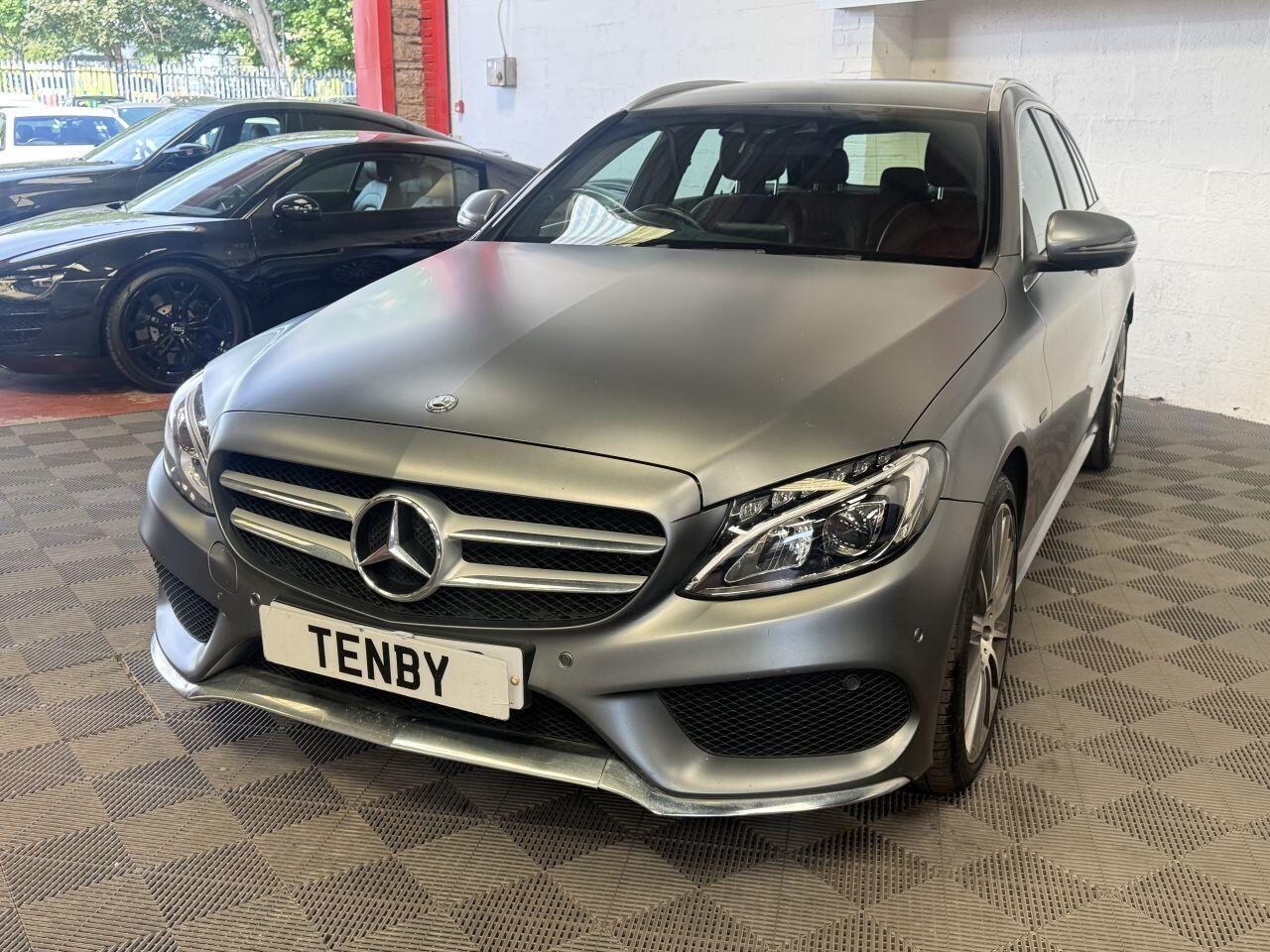 Mercedes-Benz C Class view 5
