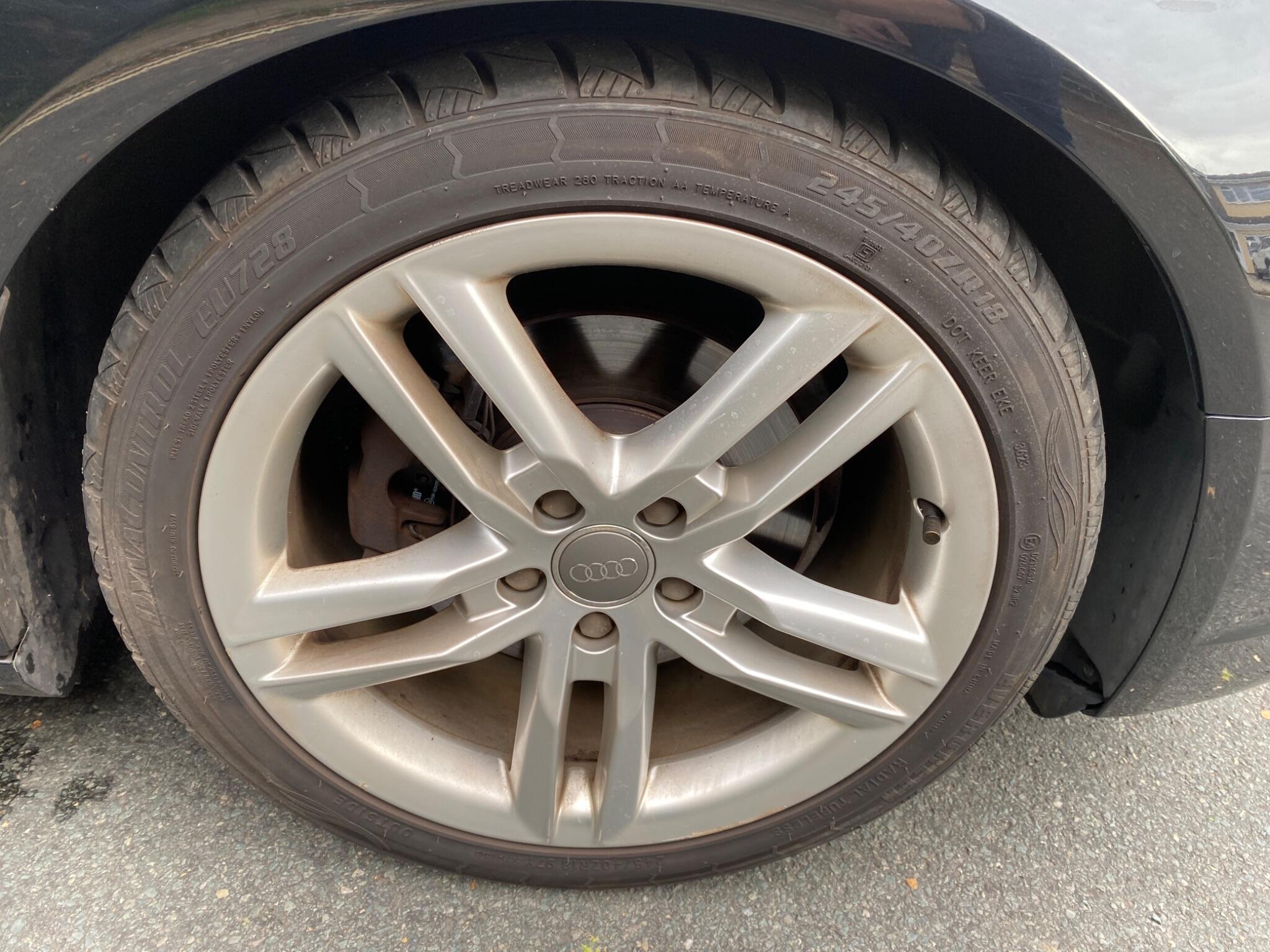 Audi A4 Avant 2.0 TFSI S line S Tronic quattro Euro 5 (s/s) 5dr