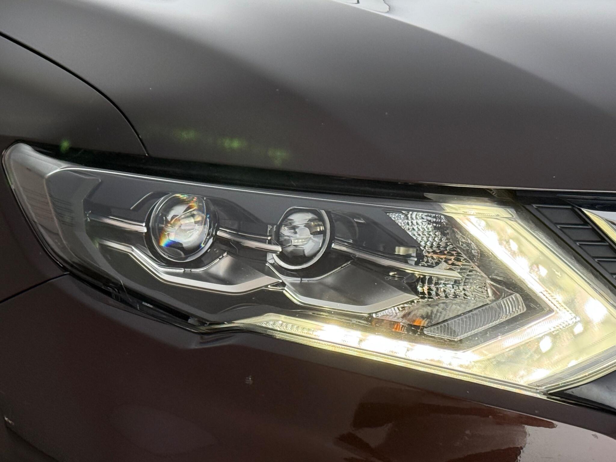 Nissan X-Trail view 13