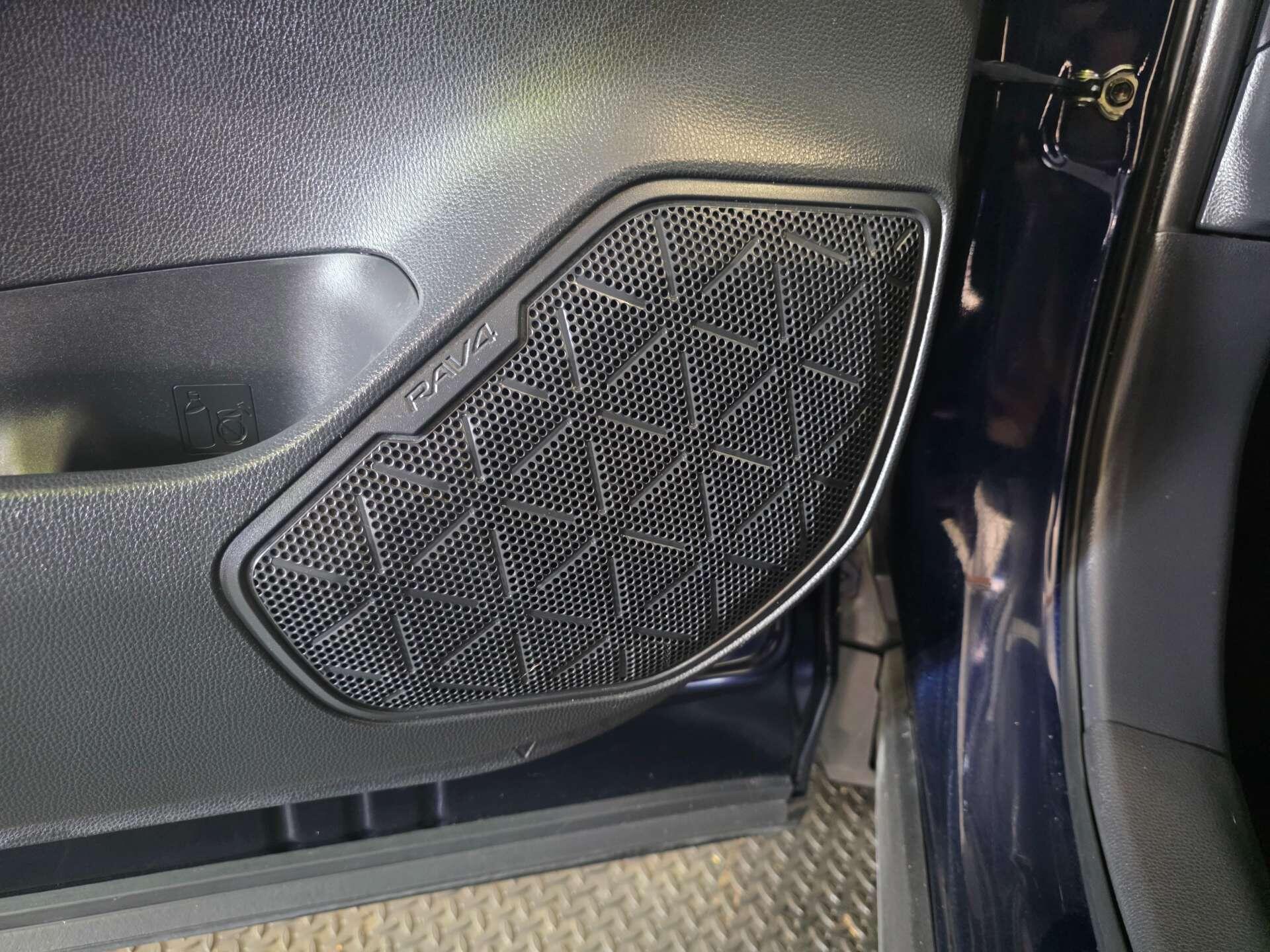 Toyota Rav4 view 44