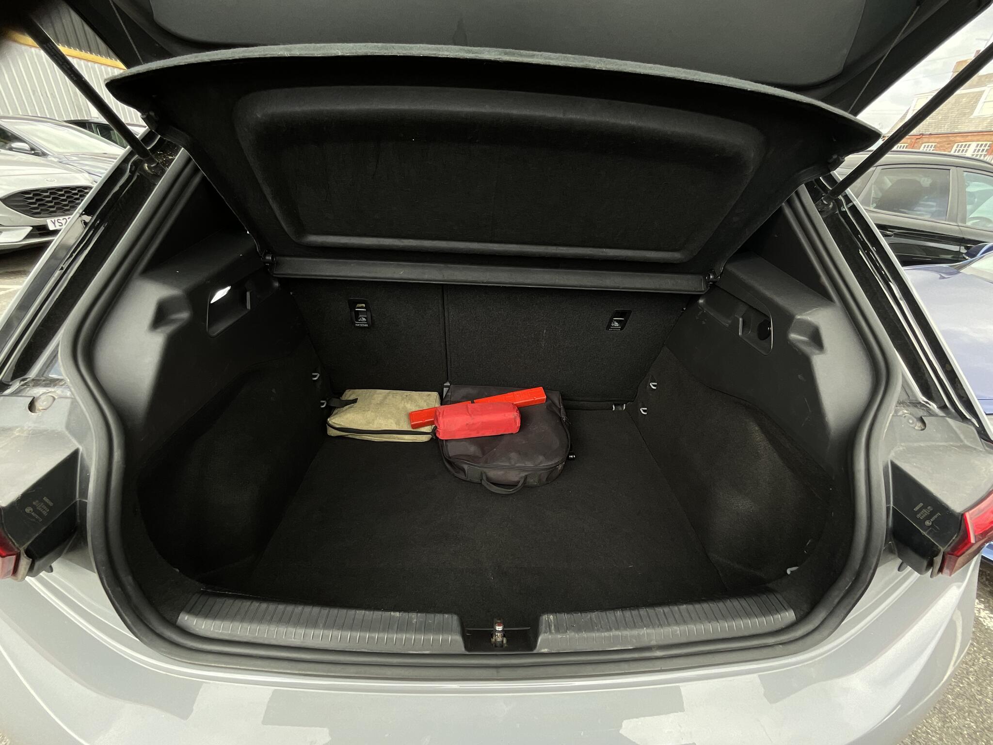 Volkswagen ID.3 view 34