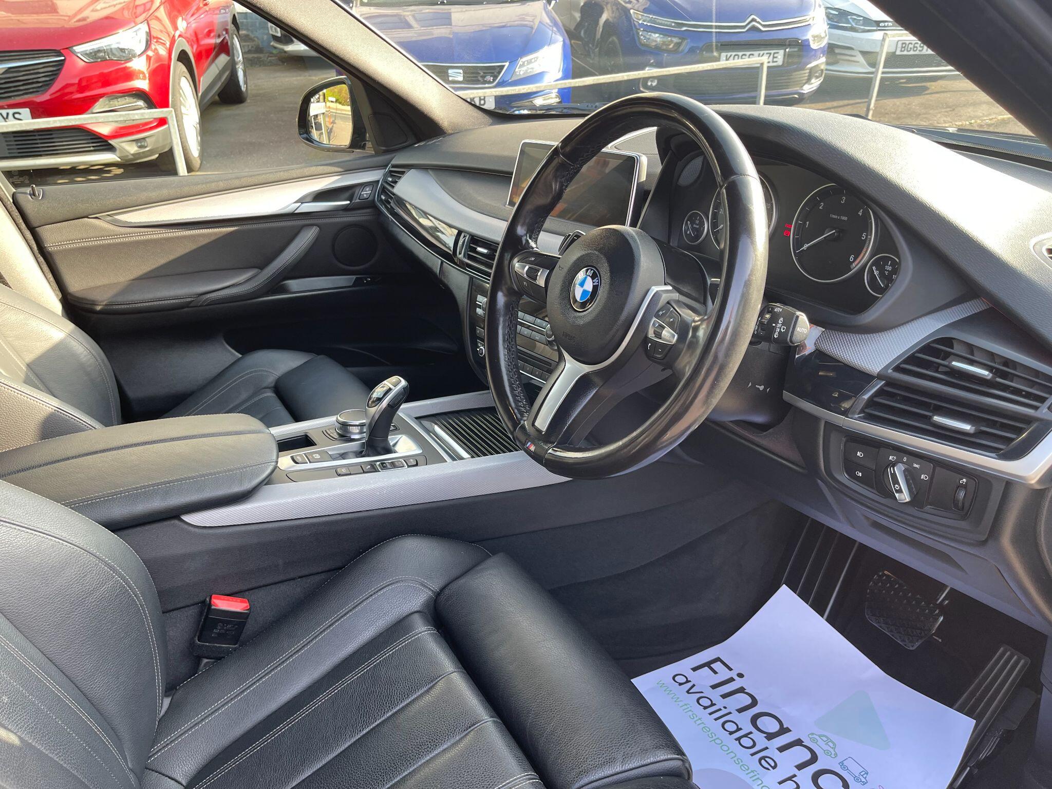 BMW X5 view 33