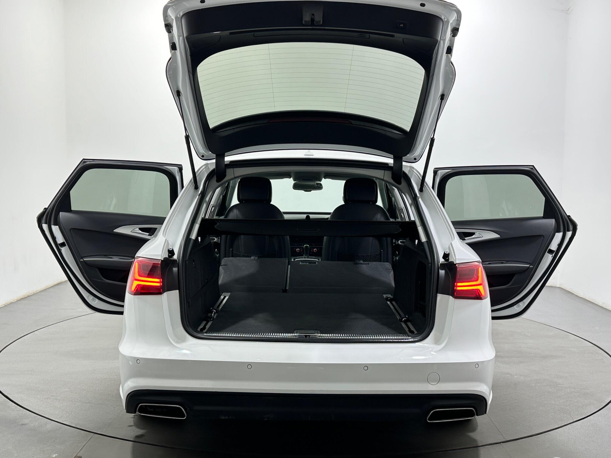 Audi A6 view 44