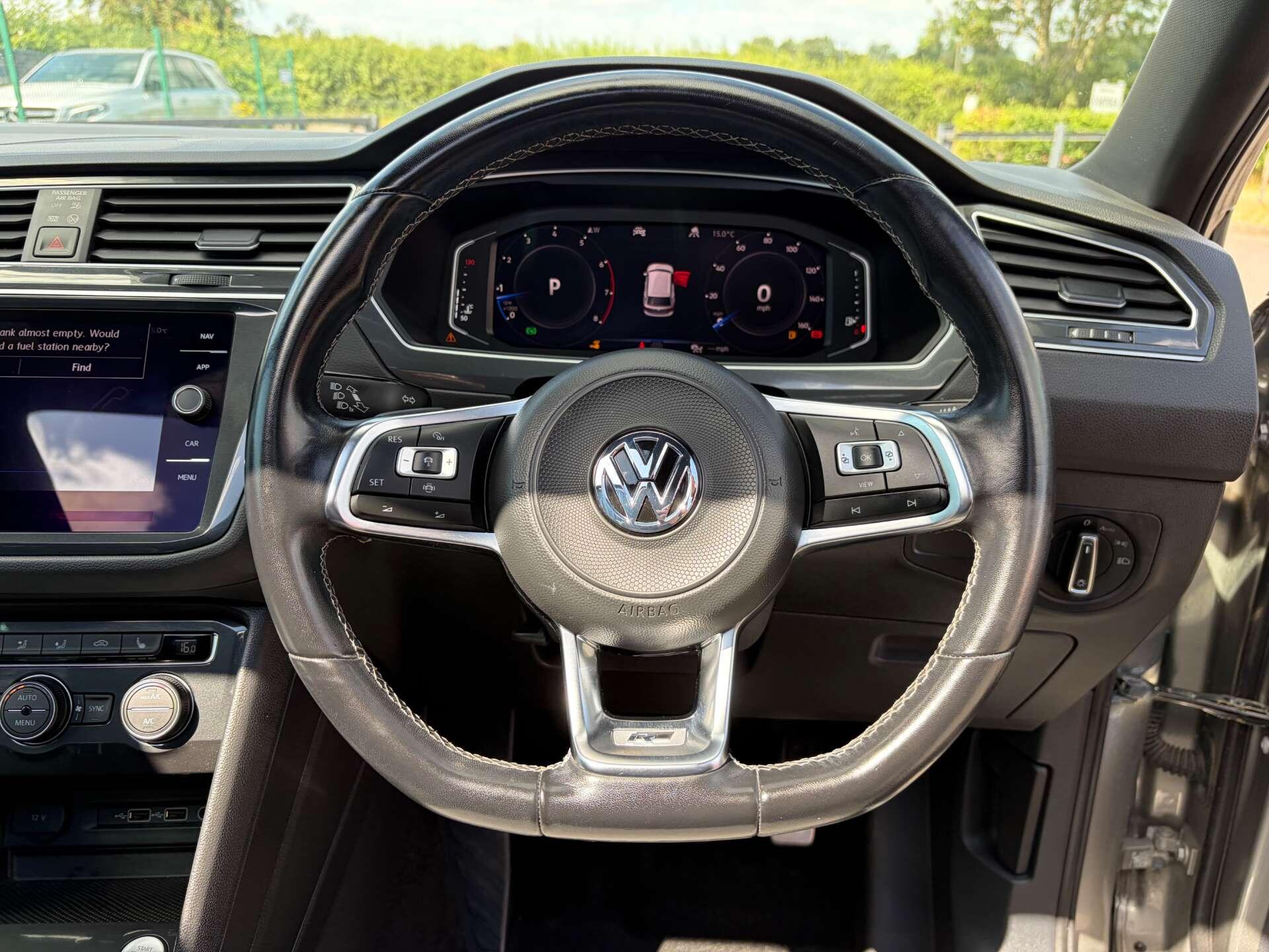 Volkswagen Tiguan view 43