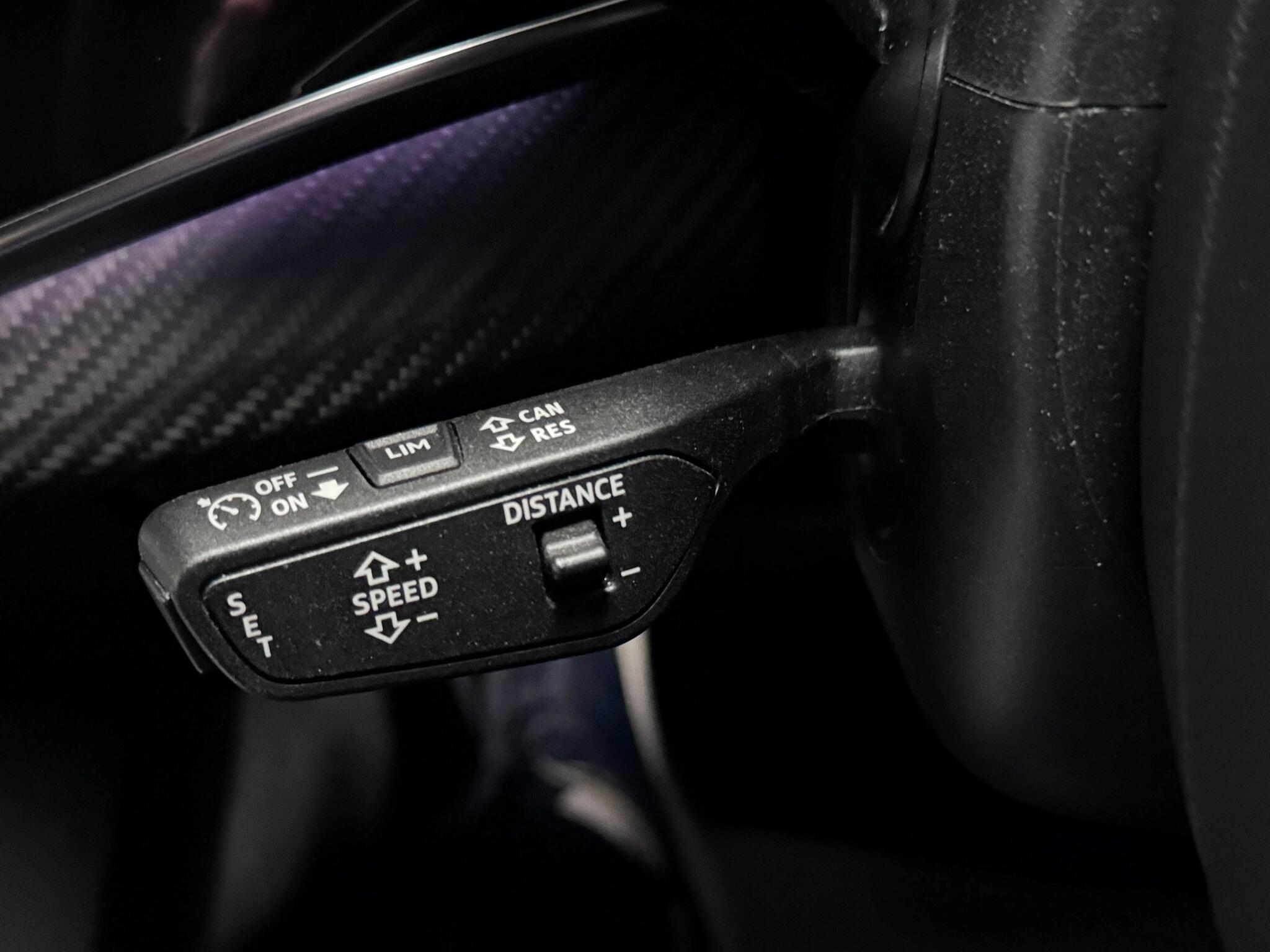 Audi RSQ8 view 23
