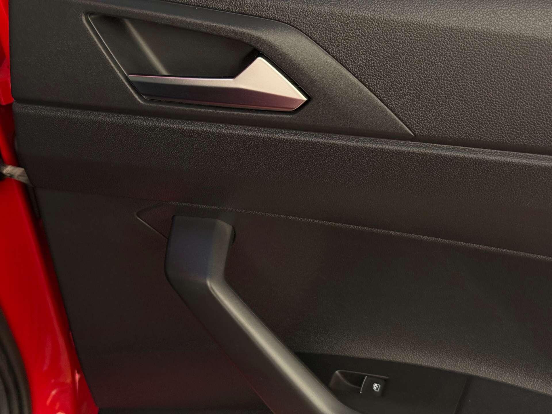 Volkswagen Polo view 41