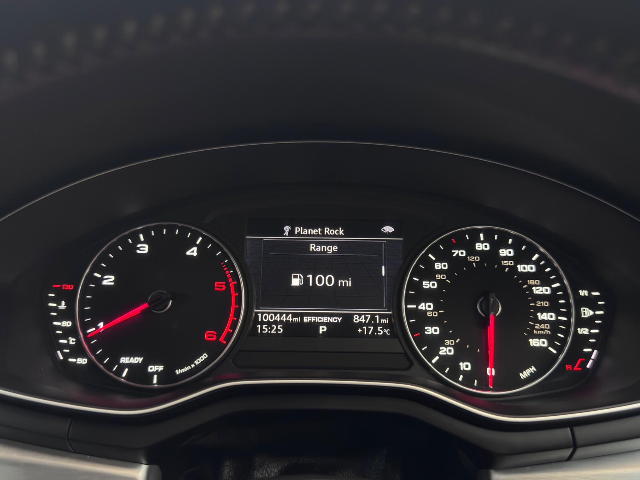 Audi A4 view 15