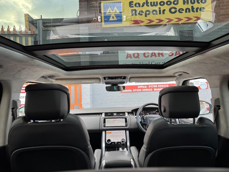 Land Rover Range Rover Sport view 11