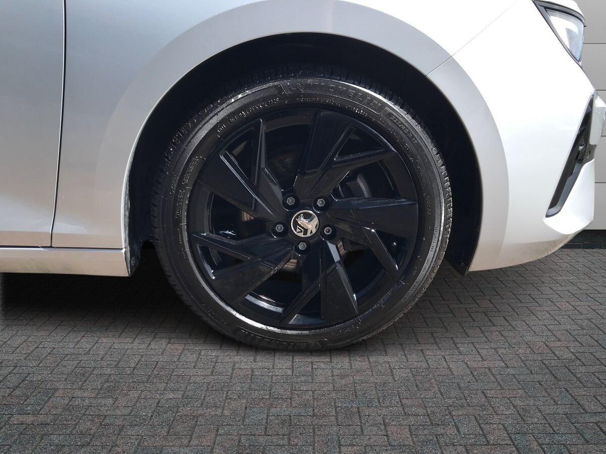 Vauxhall Astra view 12