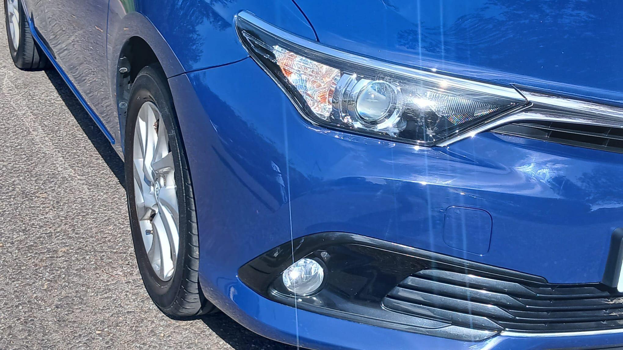 Toyota Auris view 9
