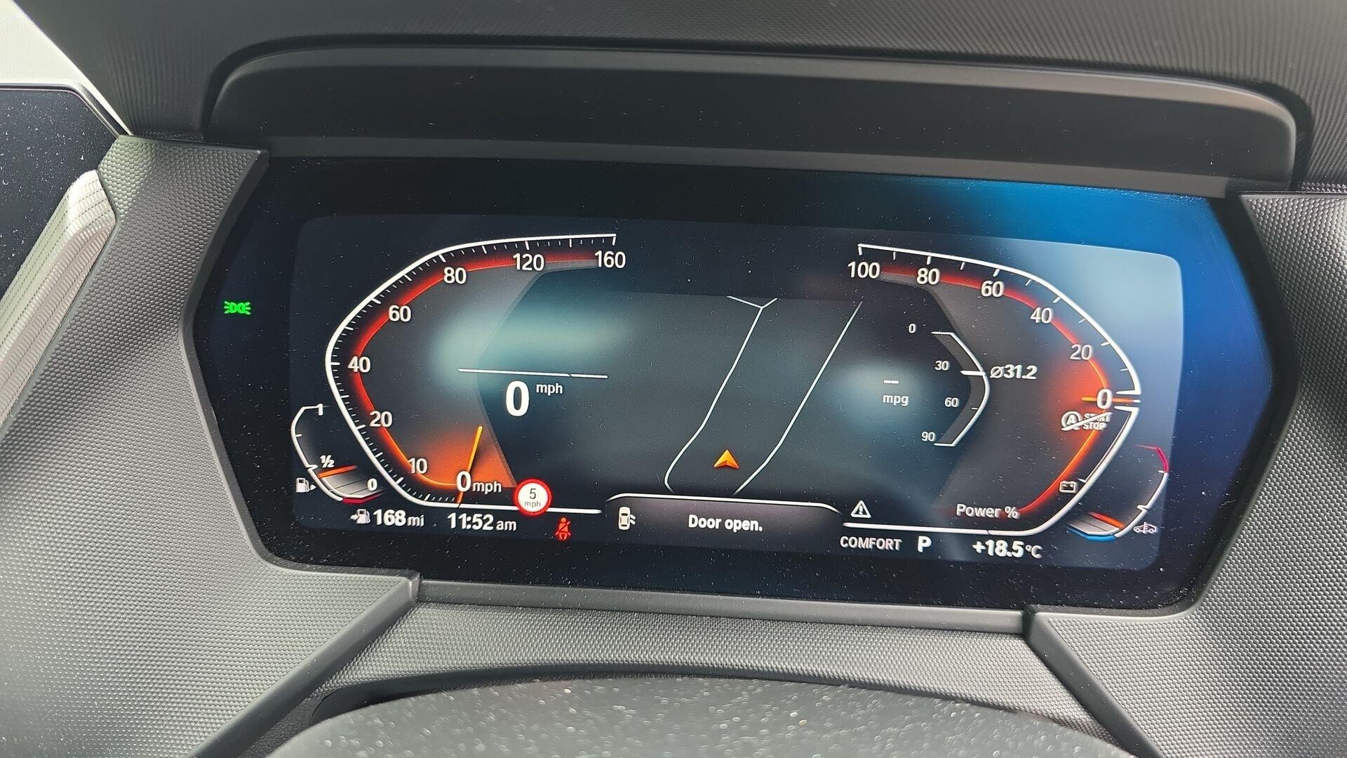 BMW 1 Series view 9