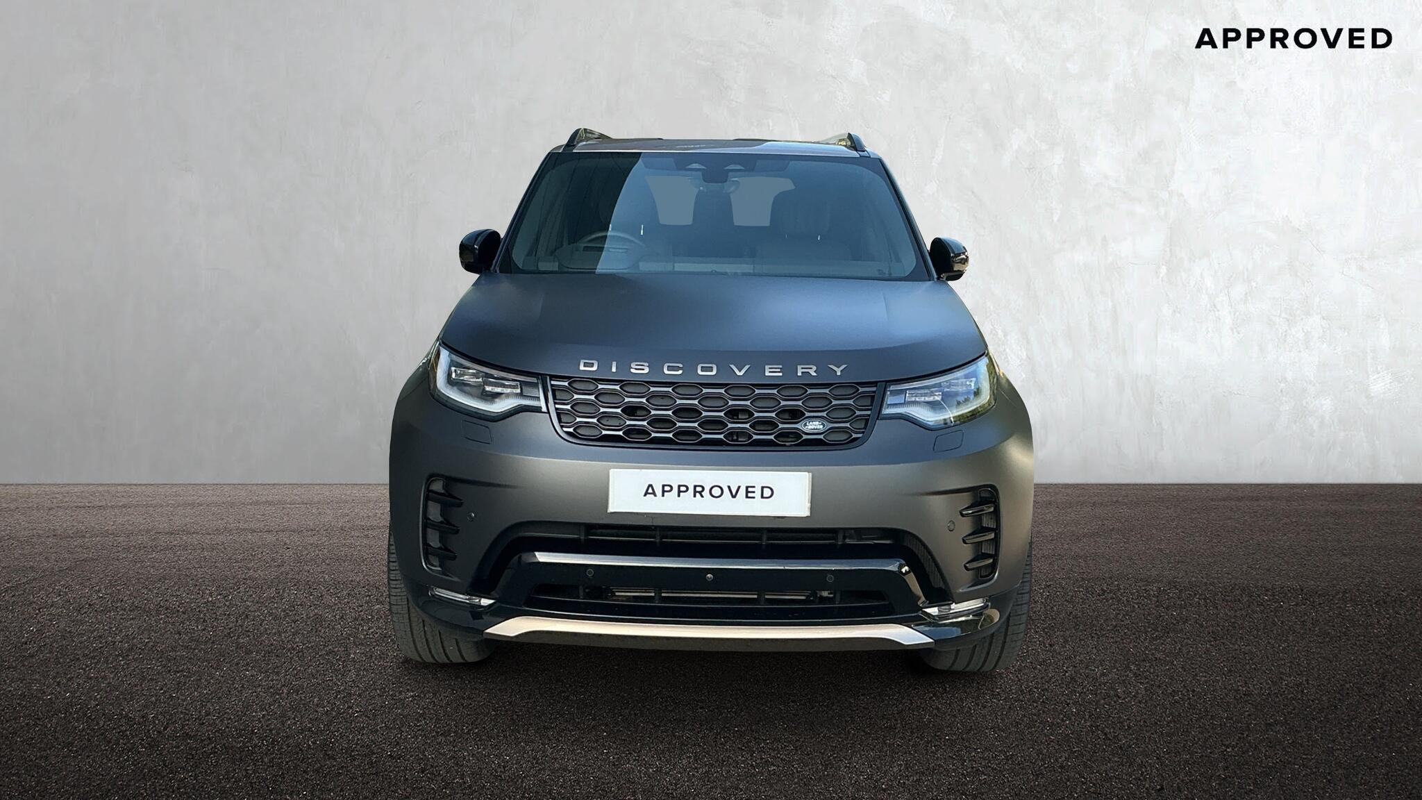 Land Rover Discovery view 7