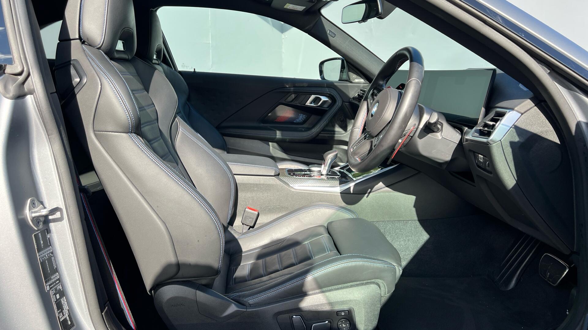 BMW M2 view 11
