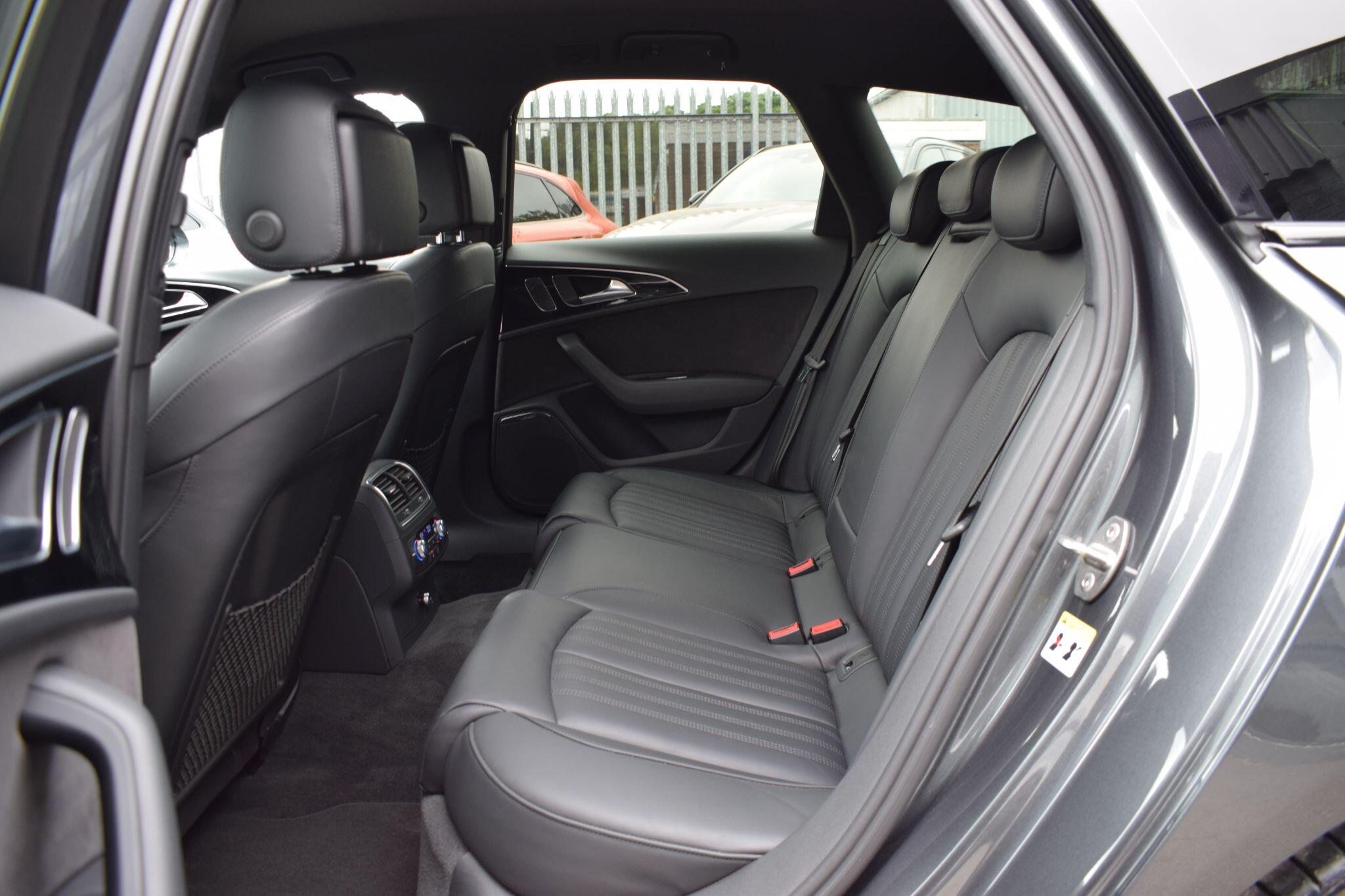 Audi A6 Avant view 28