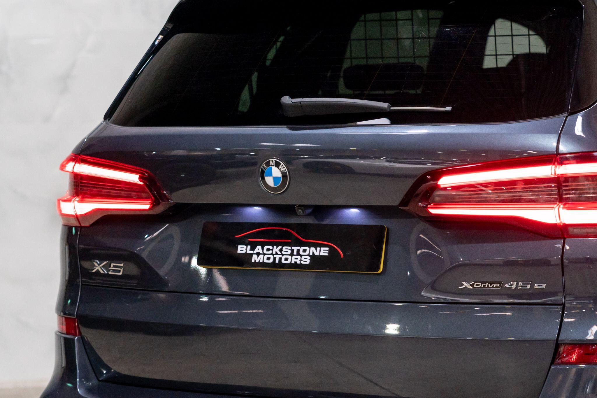 BMW X5 view 41