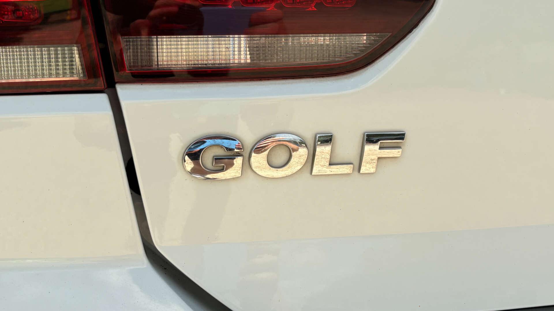 Volkswagen Golf view 43