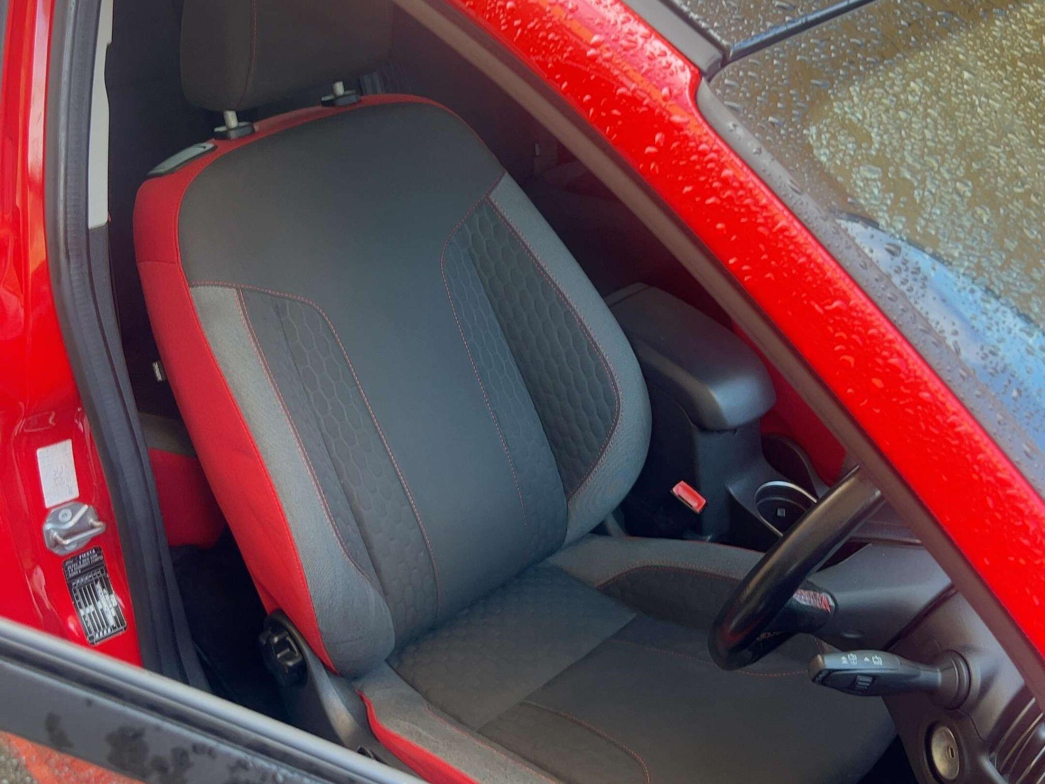 Ford Fiesta view 6