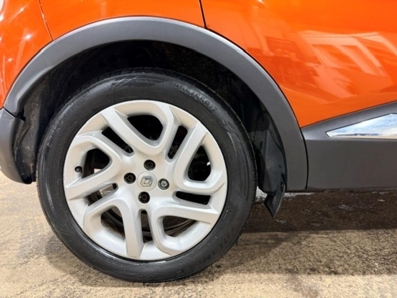 Renault Captur view 15