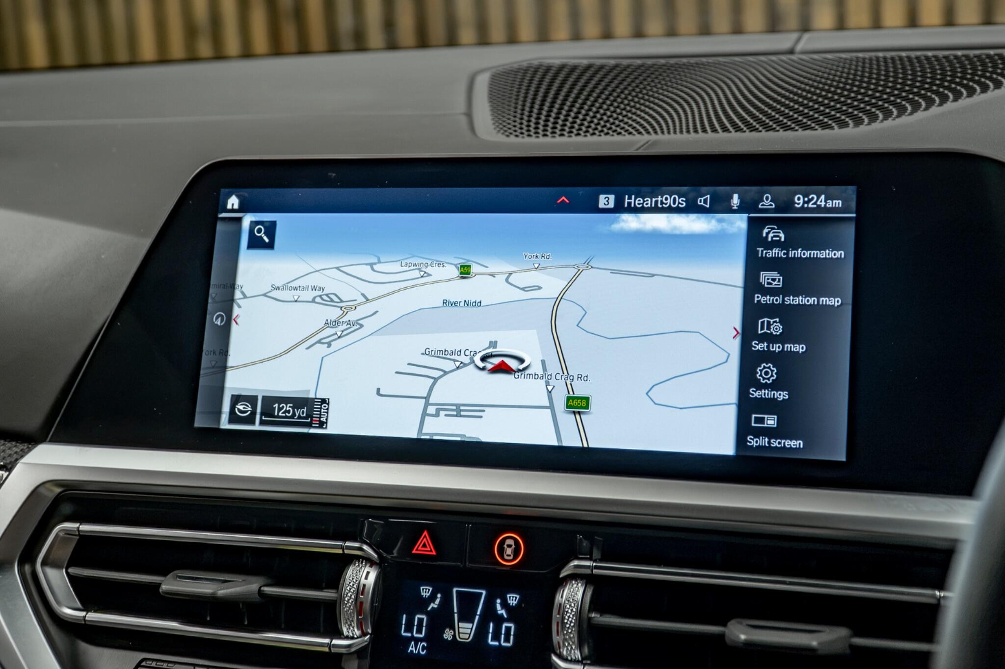 BMW M4 view 24