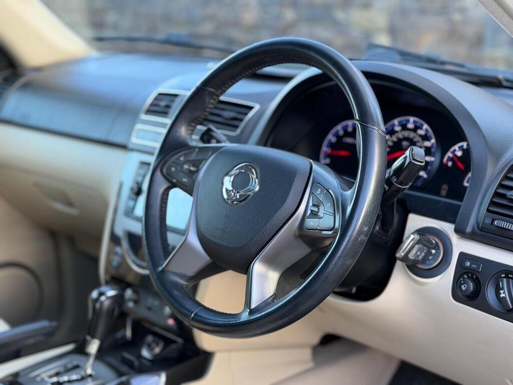 KGM Rexton view 14