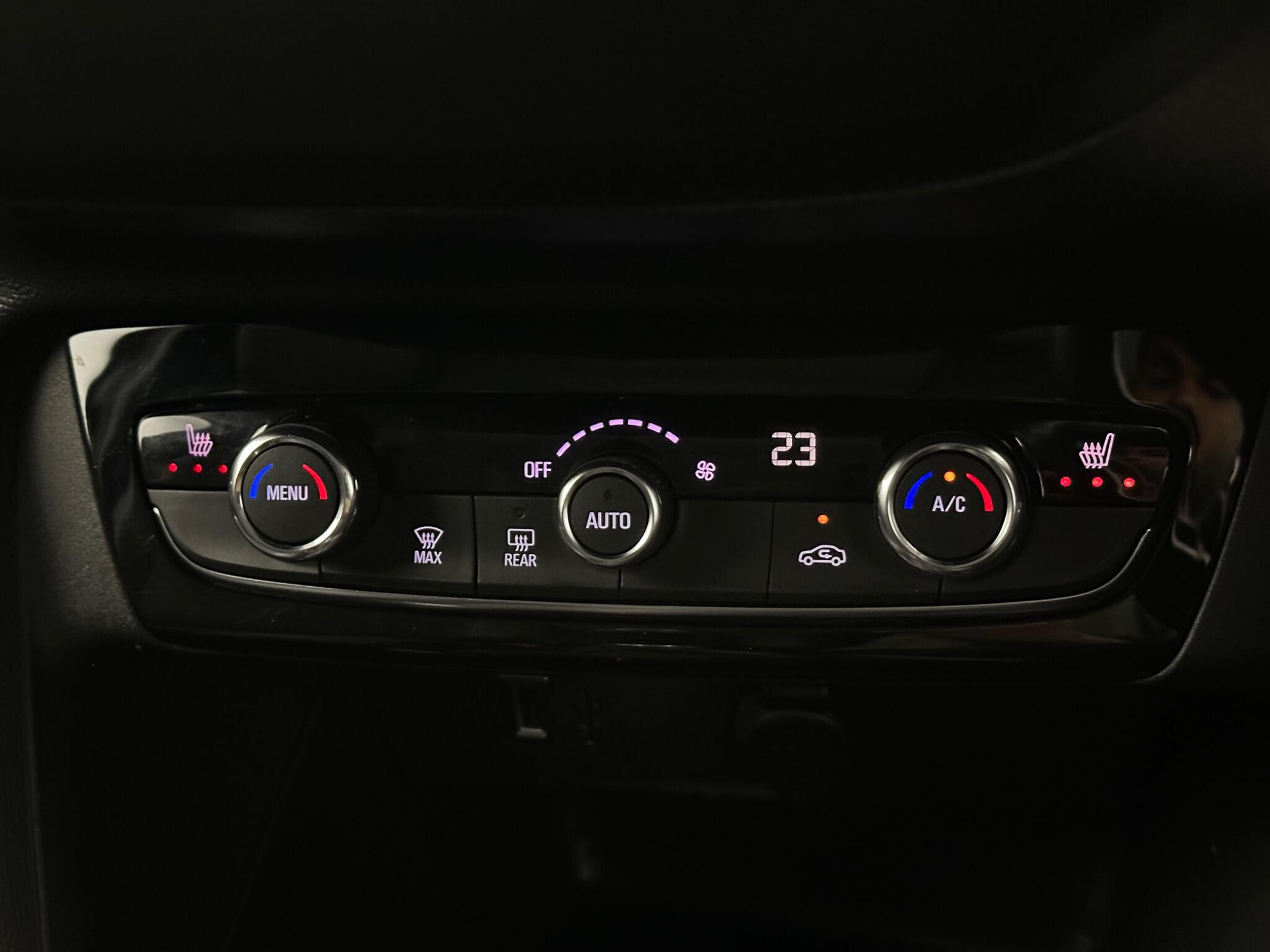 Vauxhall Corsa view 22
