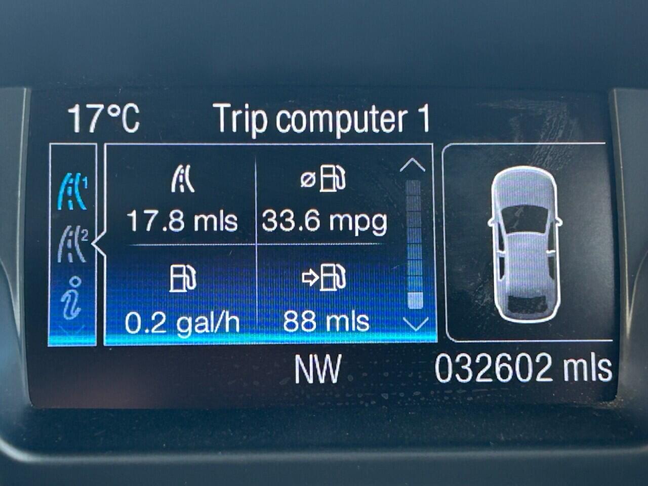 Ford Kuga view 32