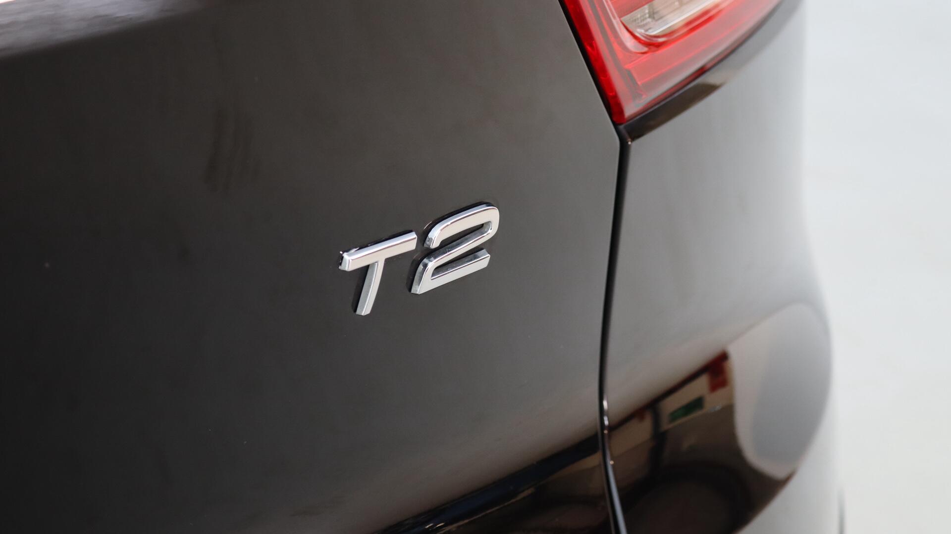 Volvo XC40 view 37