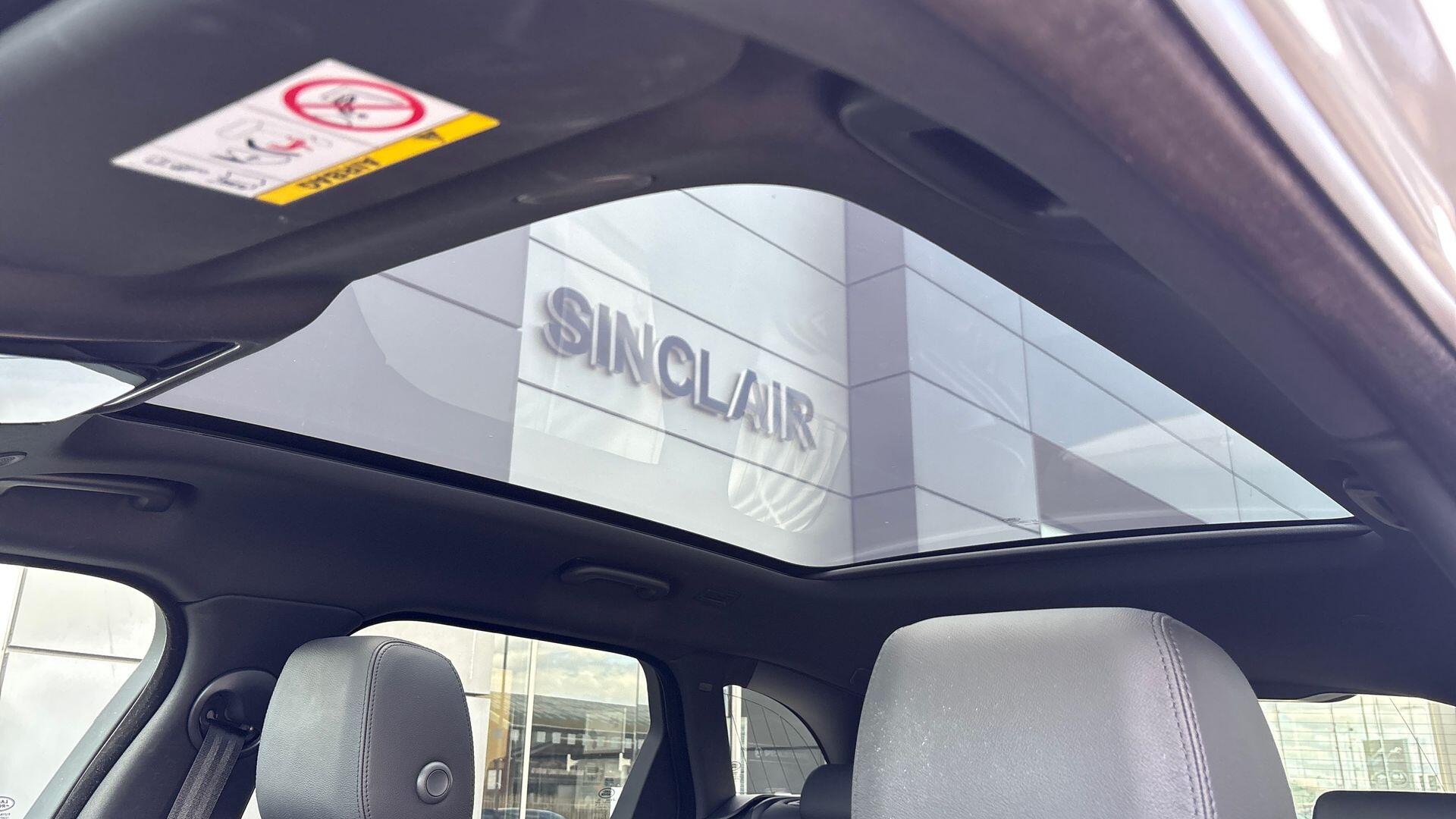 Land Rover Range Rover Velar view 28