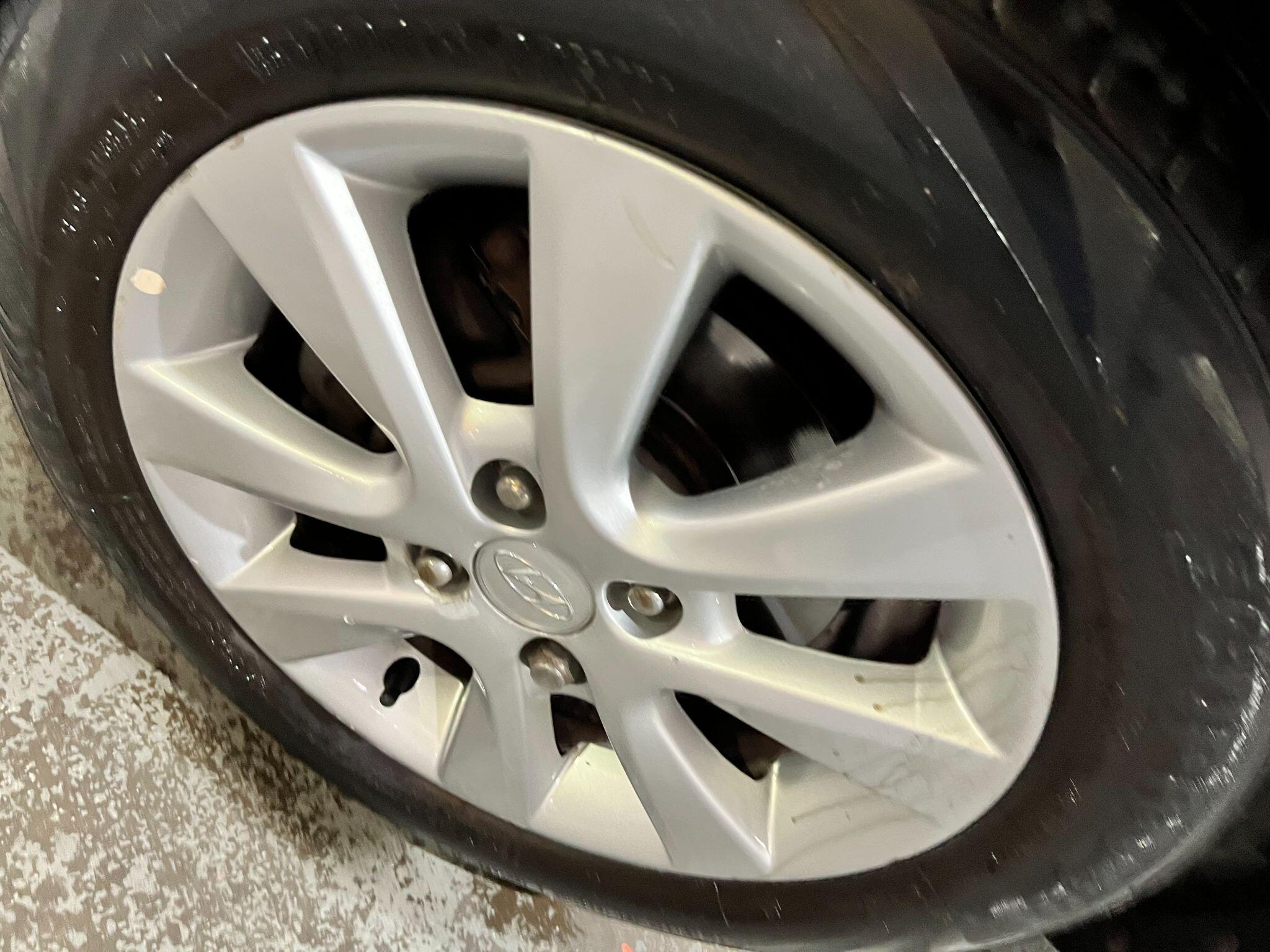 Hyundai I20 view 35
