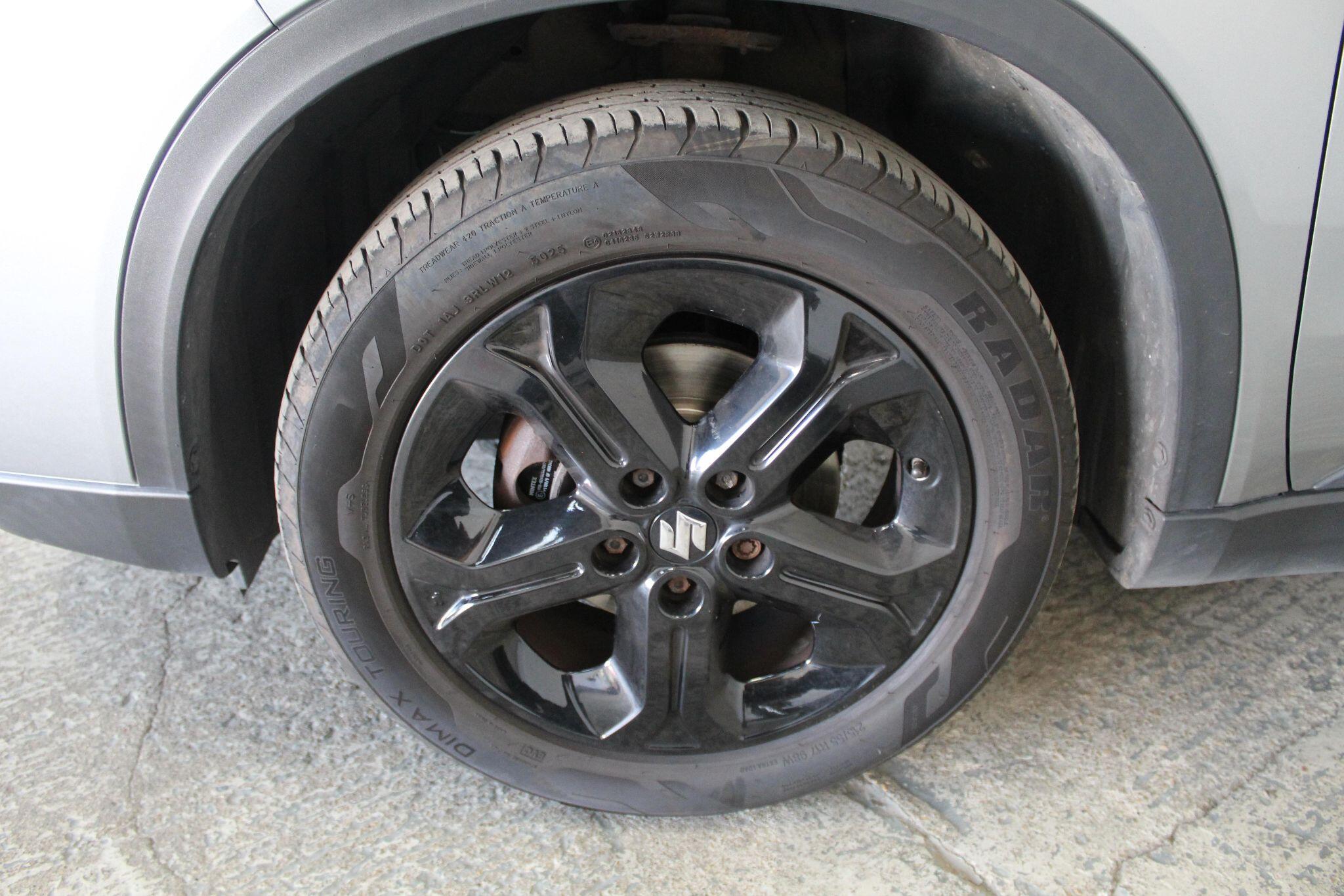 Suzuki Vitara view 57