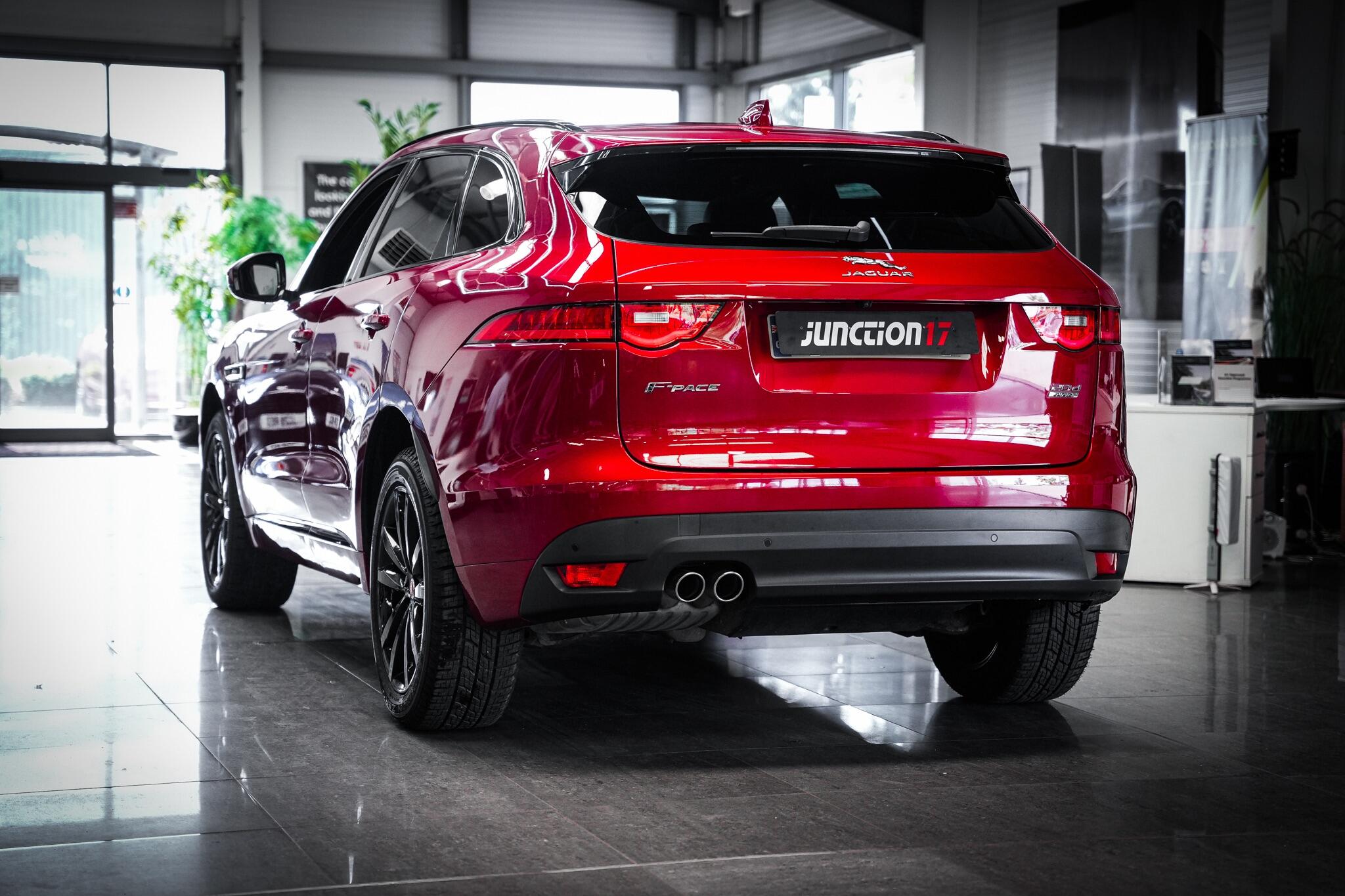 Jaguar F-Pace view 14