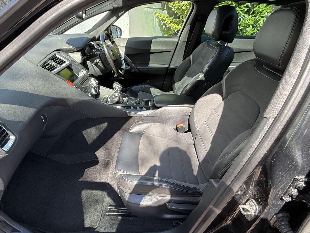 Citroen DS5 view 17