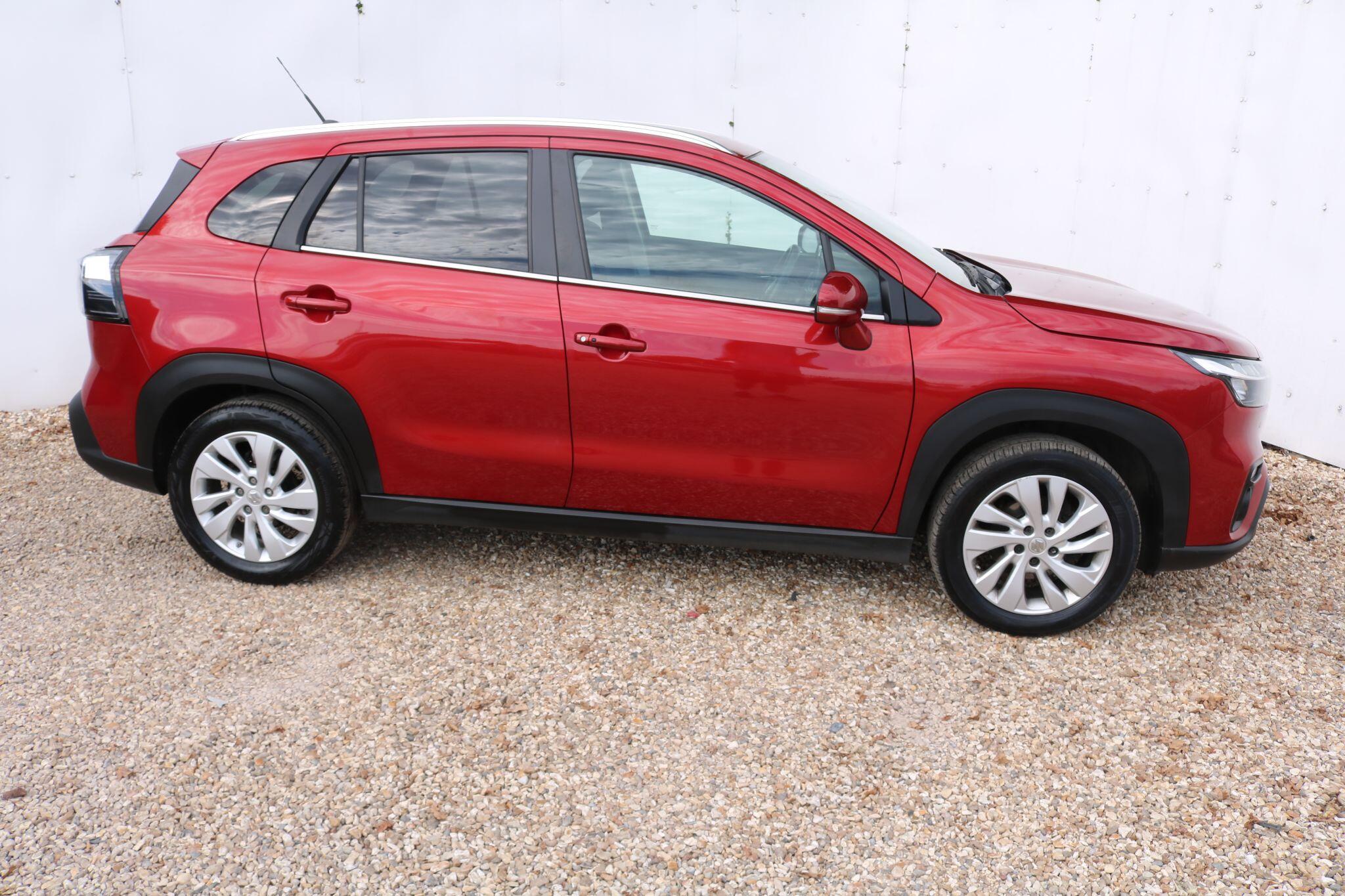 Suzuki S-Cross view 8