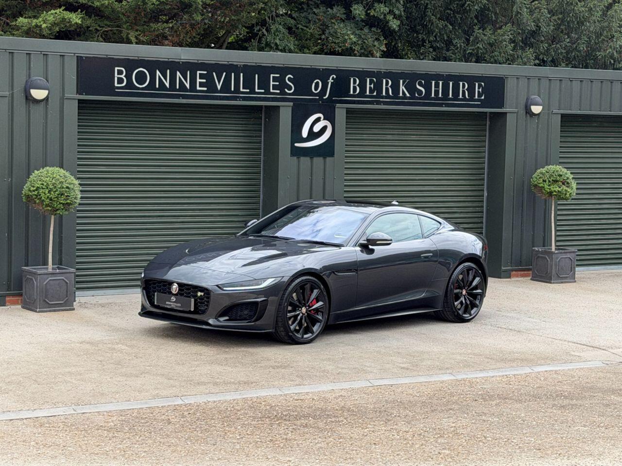 Jaguar F-Type view 5
