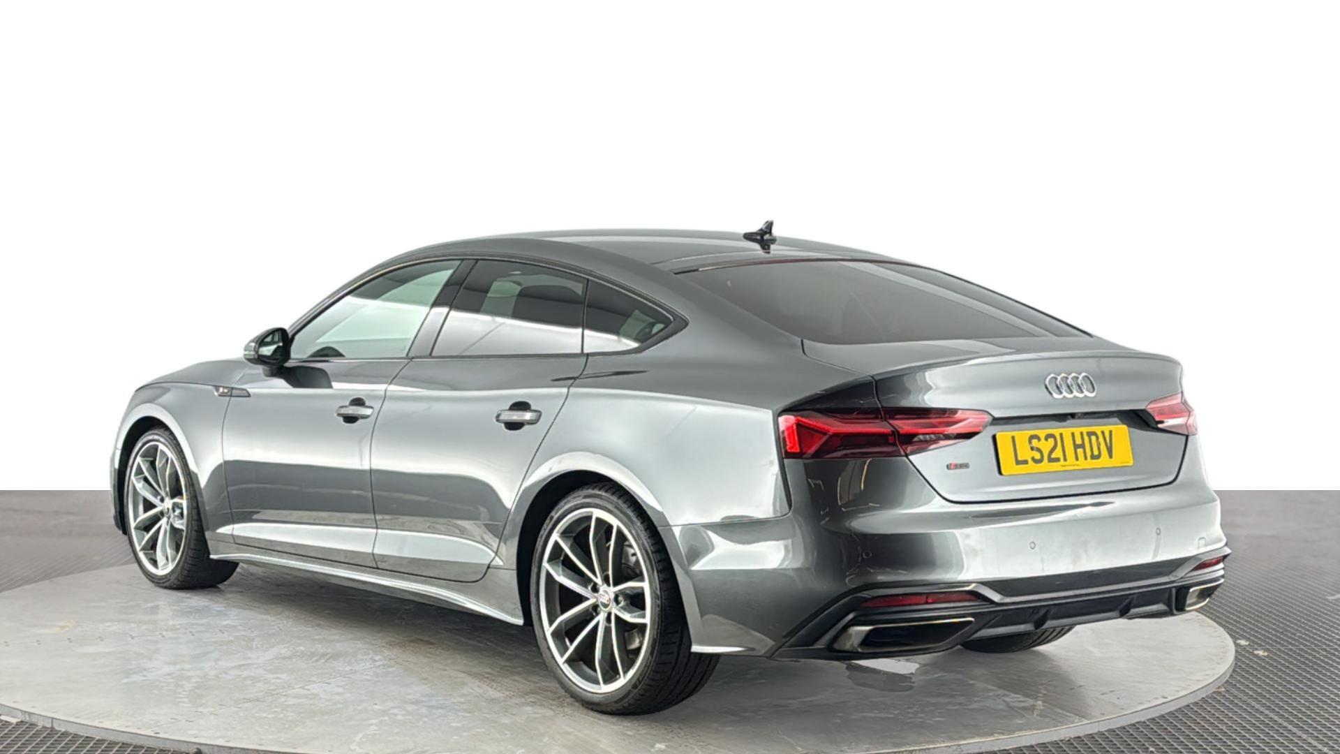 Audi A5 view 6