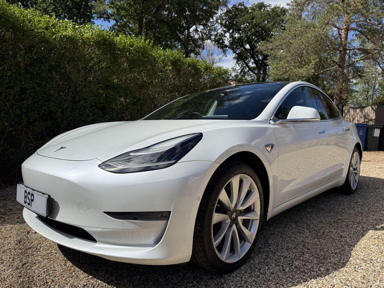 Tesla Model 3 view 8