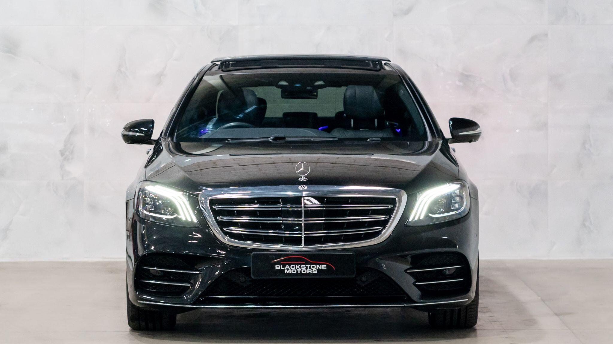 Mercedes-Benz S-Class view 3
