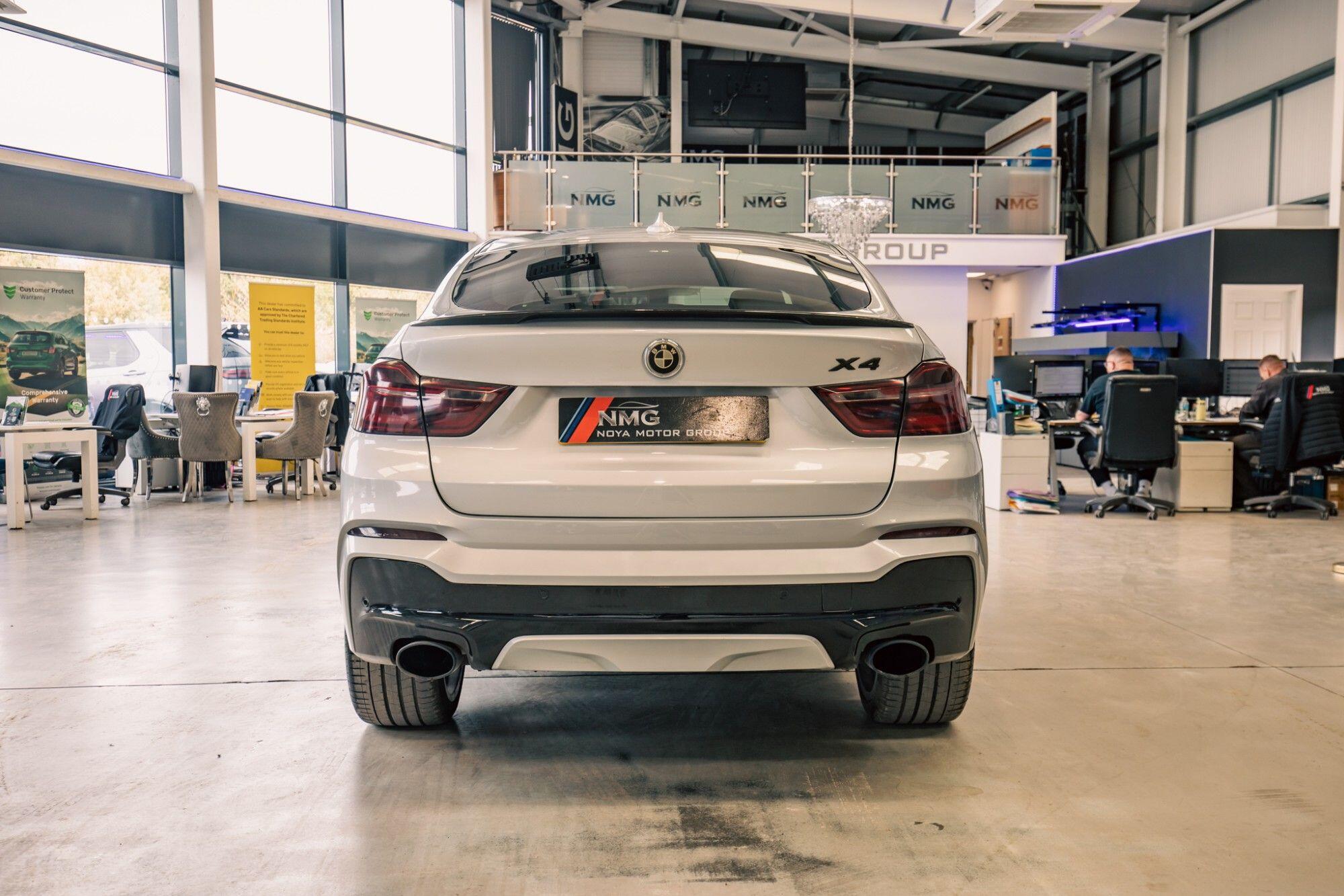 BMW X4 view 28