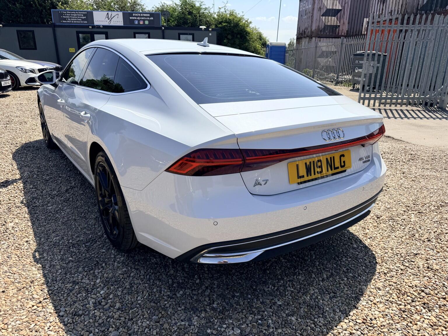 Audi A7 view 6