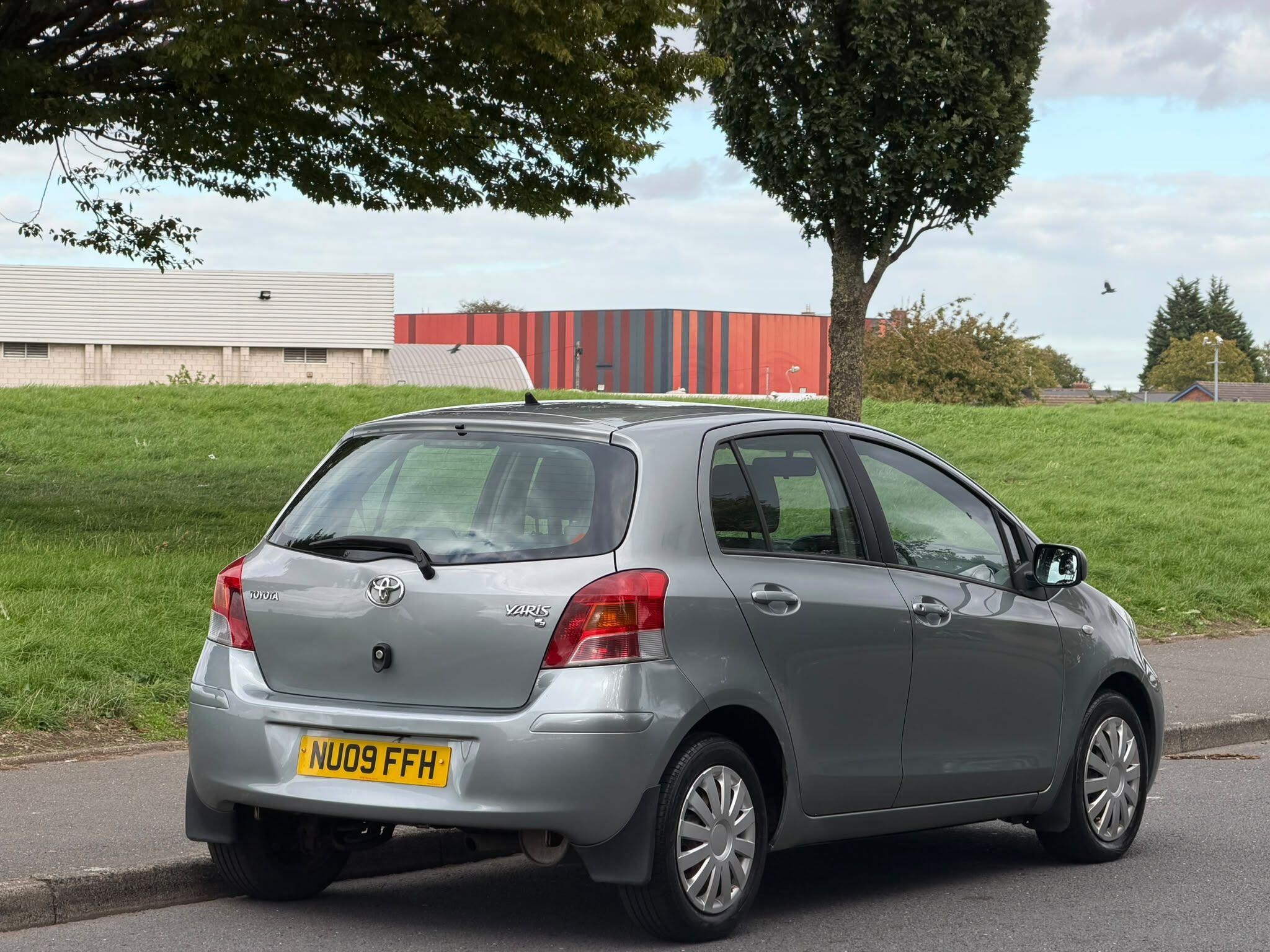 Toyota Yaris view 7