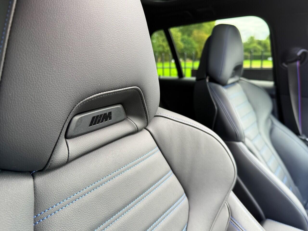 BMW 3 Series view 37
