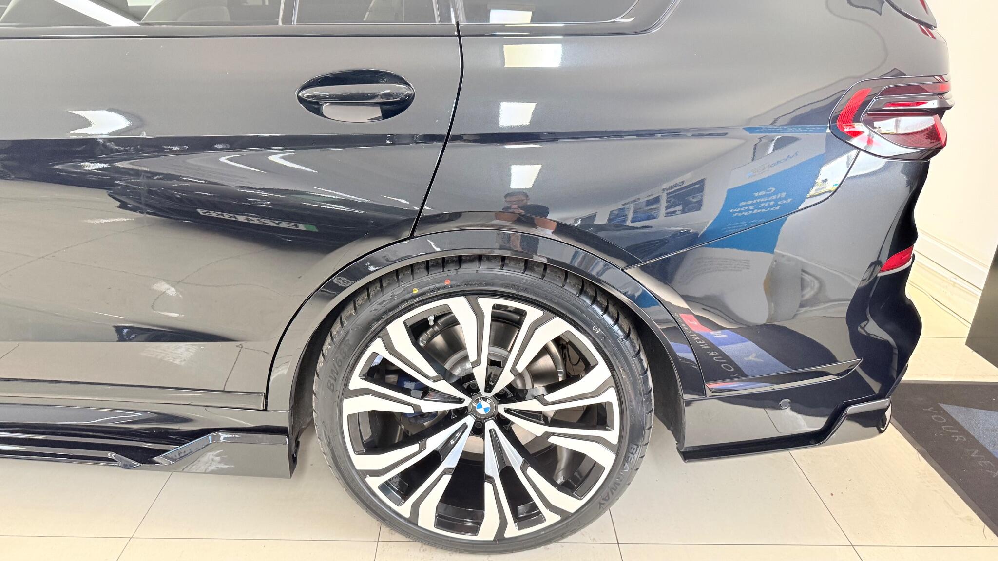 BMW X7 view 62