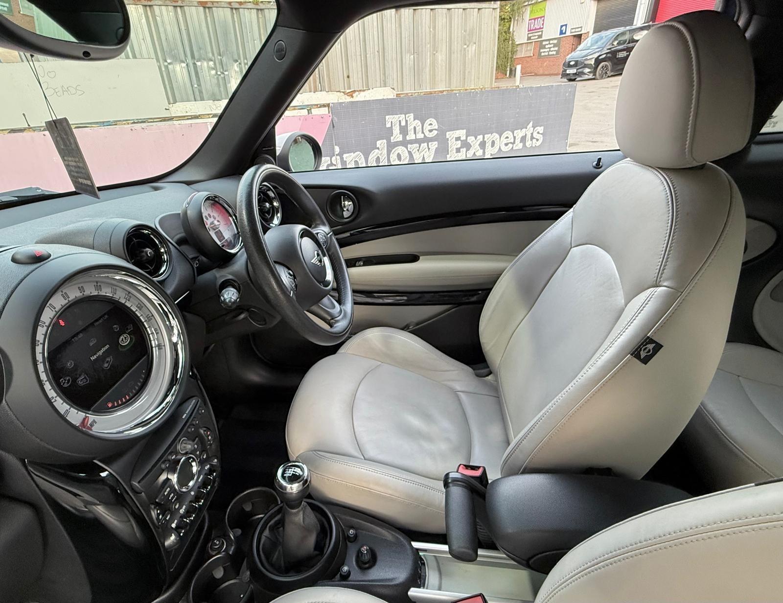 Mini Paceman view 41
