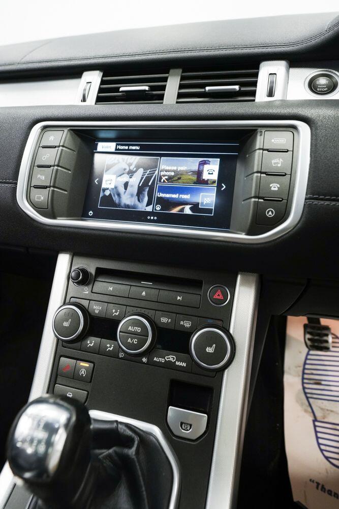 Land Rover Range Rover Evoque view 19