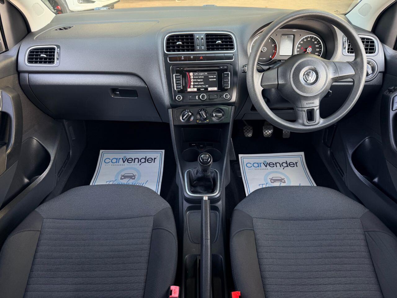 Volkswagen Polo view 4